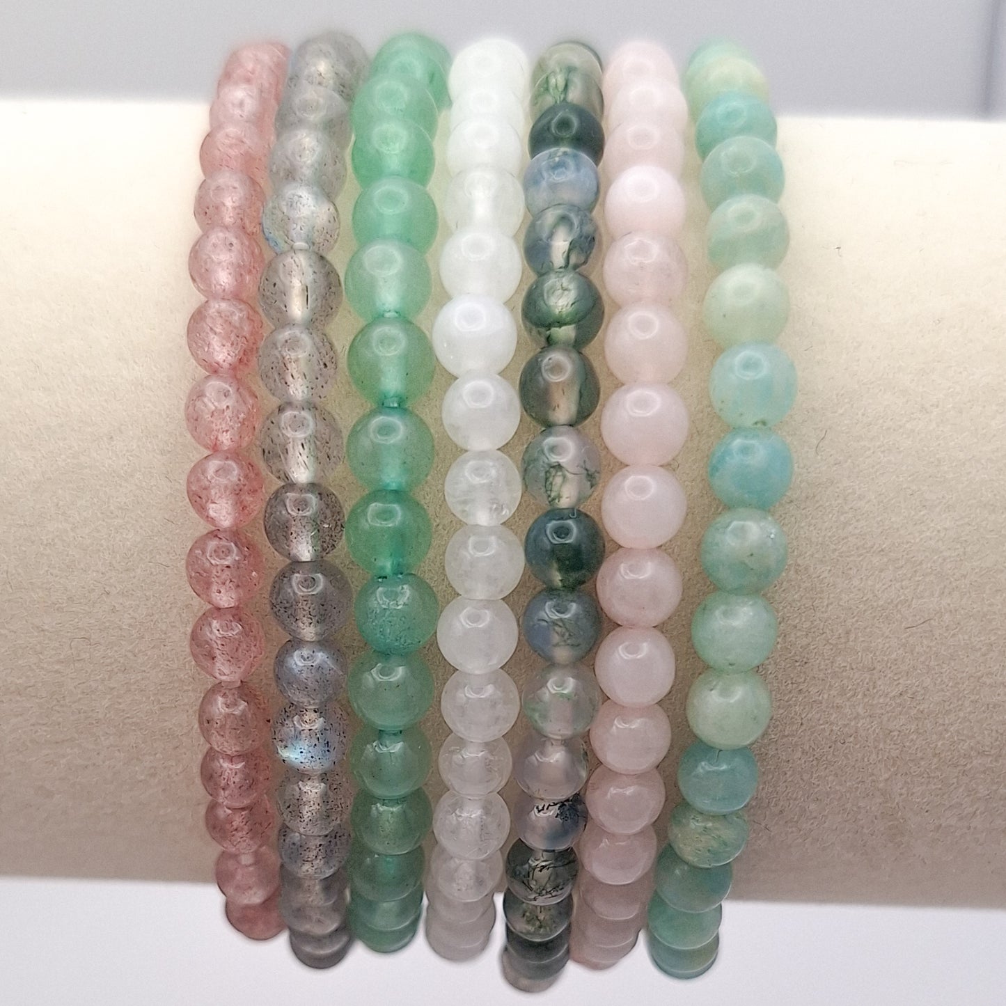 Simple gemstone bracelet 4mm